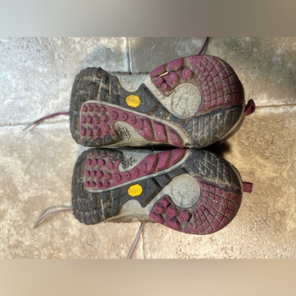 MERRELL Hiking Boots Womens size 6.5 - Picture 4 of 8